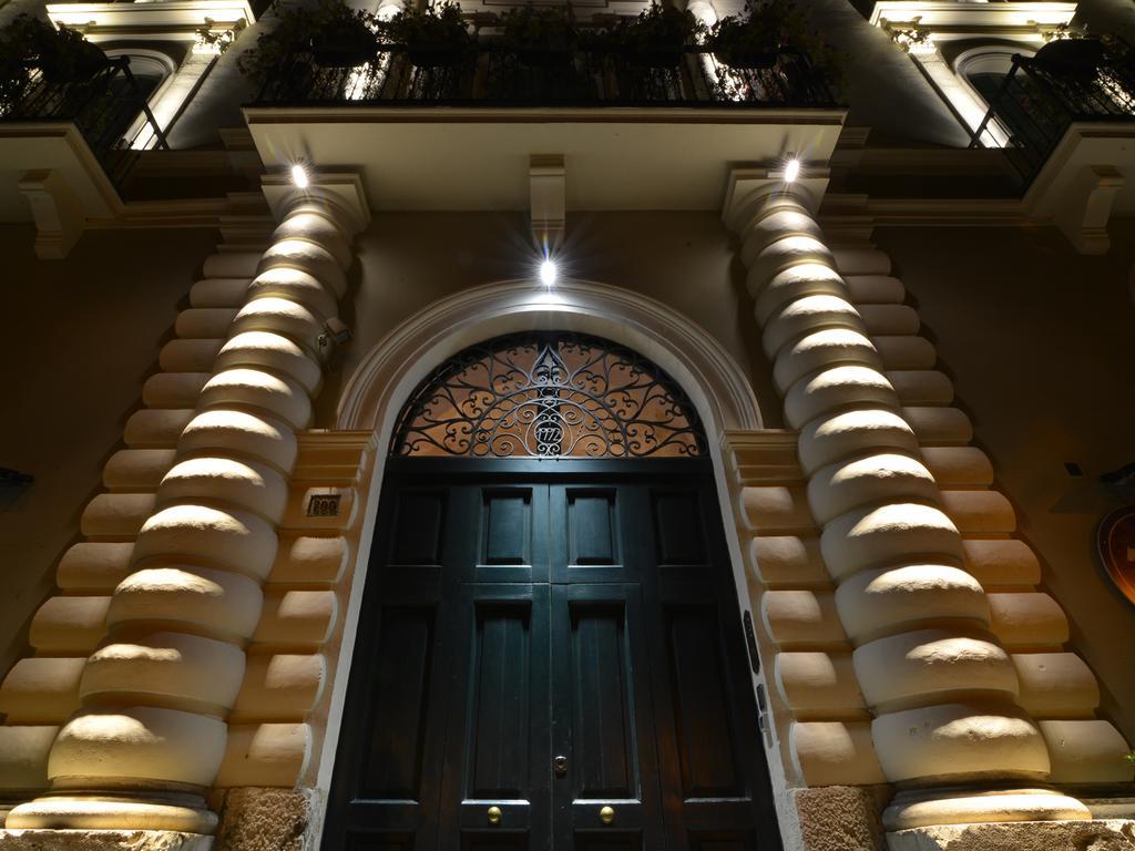 La Residenza Del Monaco Bianco Bed and Breakfast Matera Exteriör bild